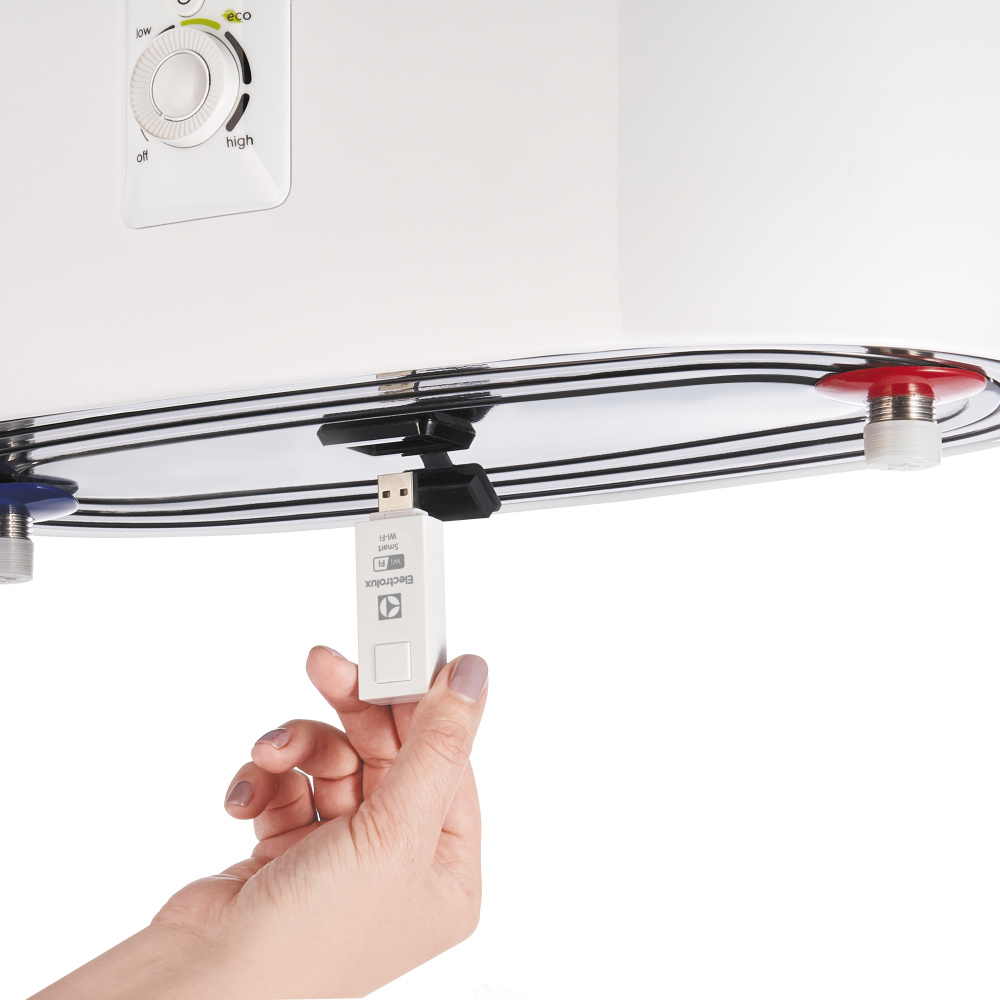 Водонагреватель Electrolux EWH 80 Centurio IQ 2.0